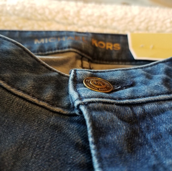 Michael Kors Izzy Skinny Jeans - Picture 5 of 6
